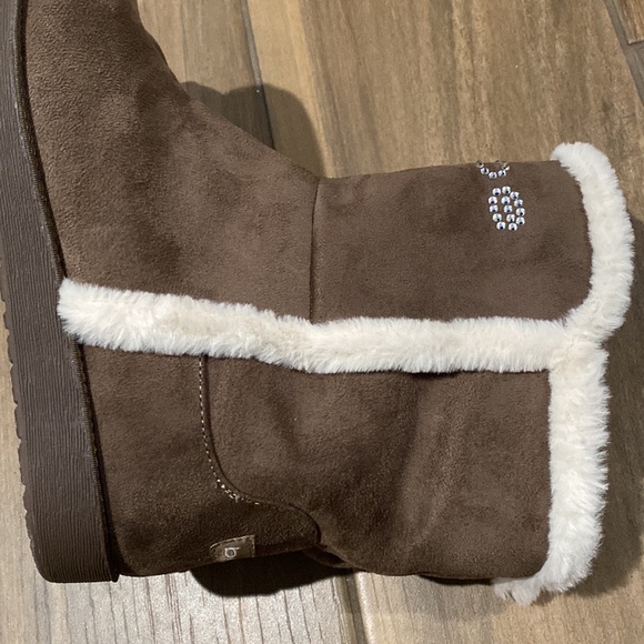 Bebe sno-boots size 10 Faux Fur NEW - Picture 8 of 9